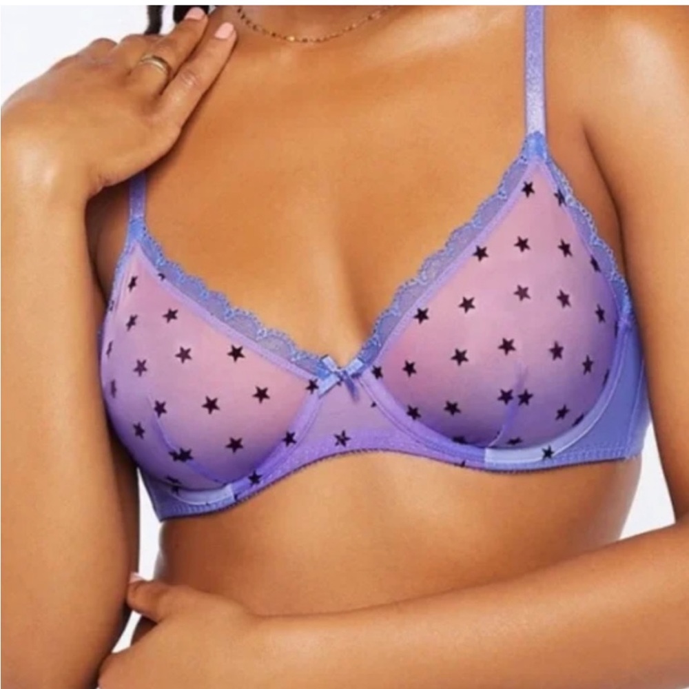 Star Bra